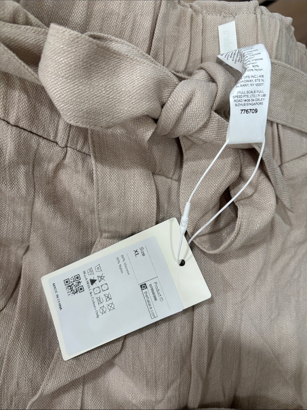 Halara High Waisted Belted Linen Feel Bermuda Shorts XL - Picture 3 of 3